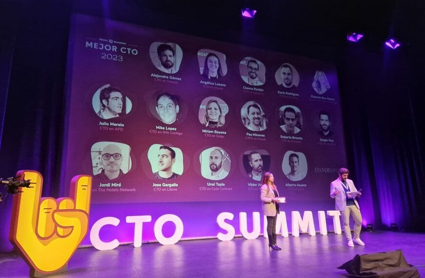 Alex GÃ³mez van Freepik, prijs voor Best CTO 2023.