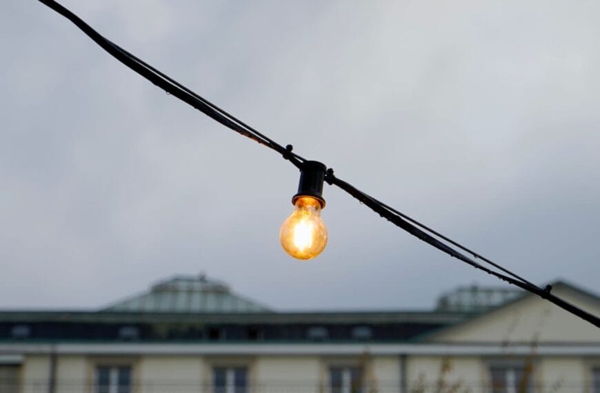 De Europese “colocatie” -industrie tegen de energiecrisis: Streven naar autonomie.