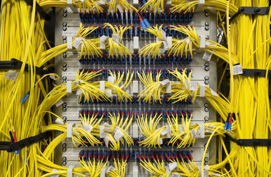 Spectra7 aankondigt een nieuwe bestelling van actieve koperen kabels van een belangrijke klant in datacenters.