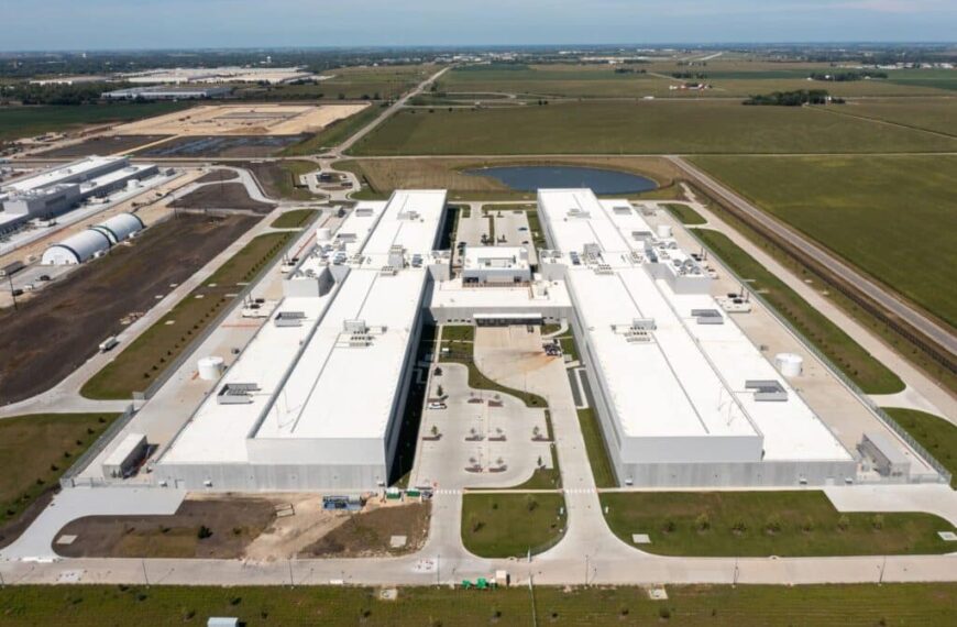 Meta bevestigt zijn inzet voor Zaragoza en reserveert 20 hectare voor een nieuw datacentrum.