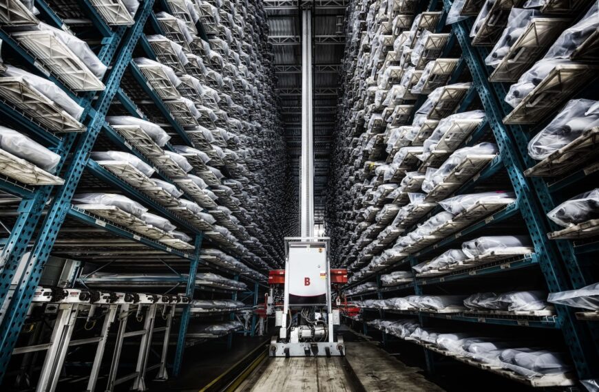 Hemlock Semiconductor ontvangt een belangrijke federale investering voor de uitbreiding van de halfgeleiderproductie