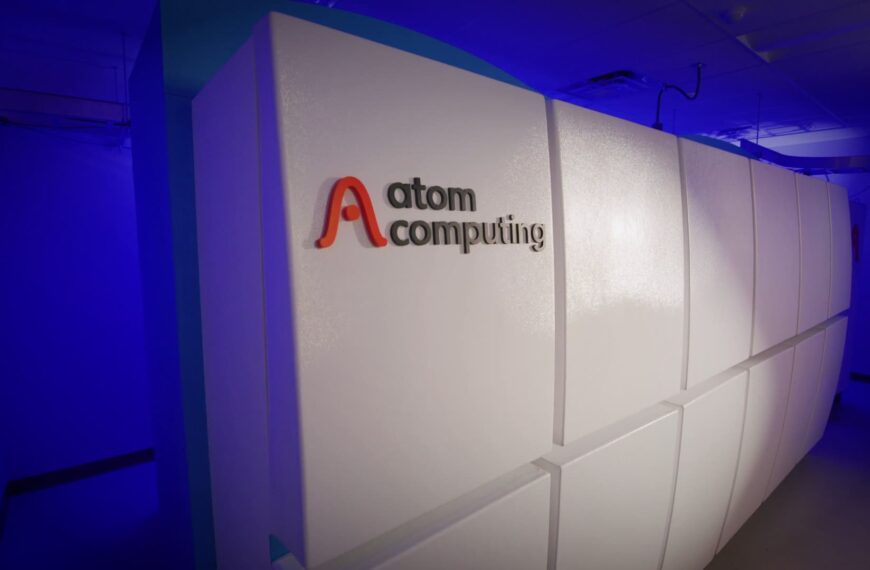 Atom Computing en Microsoft bereiken een record in kwantumcomputing met de grootste verstrengelde logische qubitstaat.
