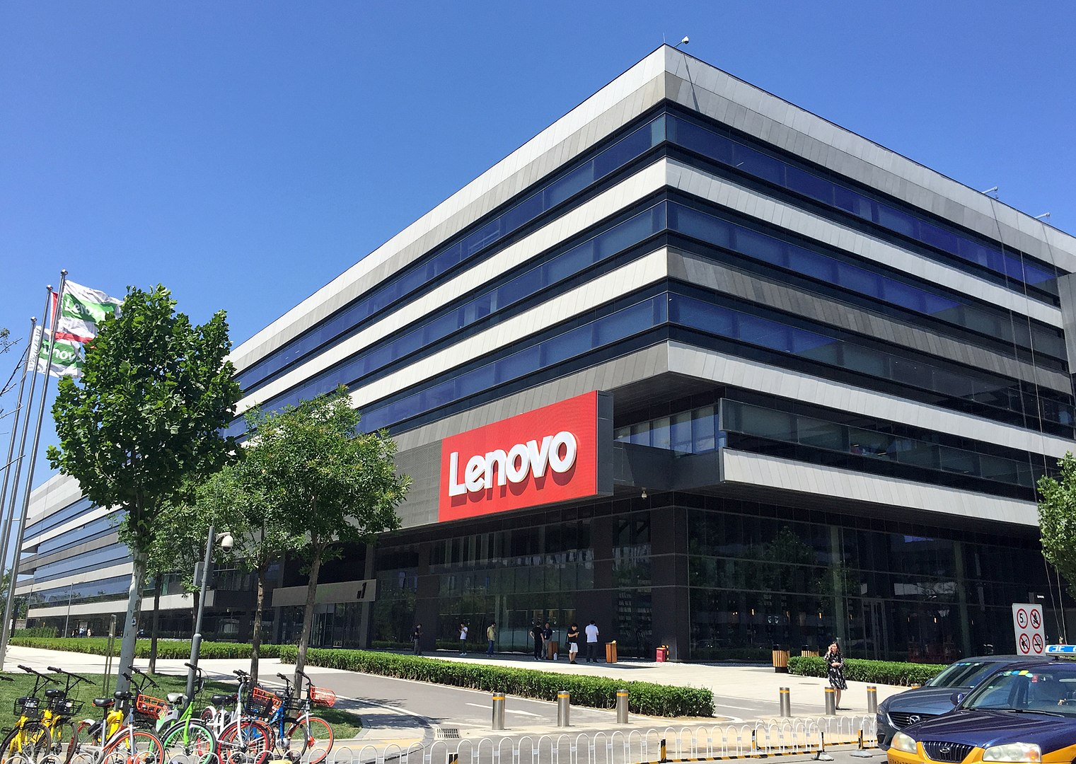 Lenovo en NVIDIA stimuleren de toekomst van slimme steden met generatieve AI-oplossingen