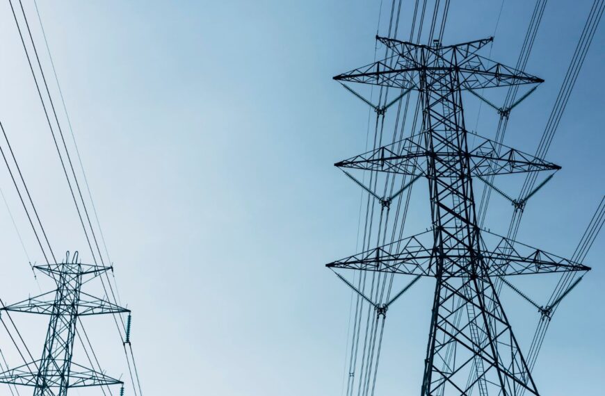 Volledige gids voor het aansluiten van elektriciteit: belangrijke begrippen die je moet kennen