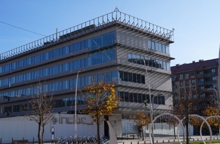 Het INCIBE wordt geÃ¯ntegreerd in de Staatssecretariaat van Telecommunicatie om de digitale strategie en cybersecurity te versterken.