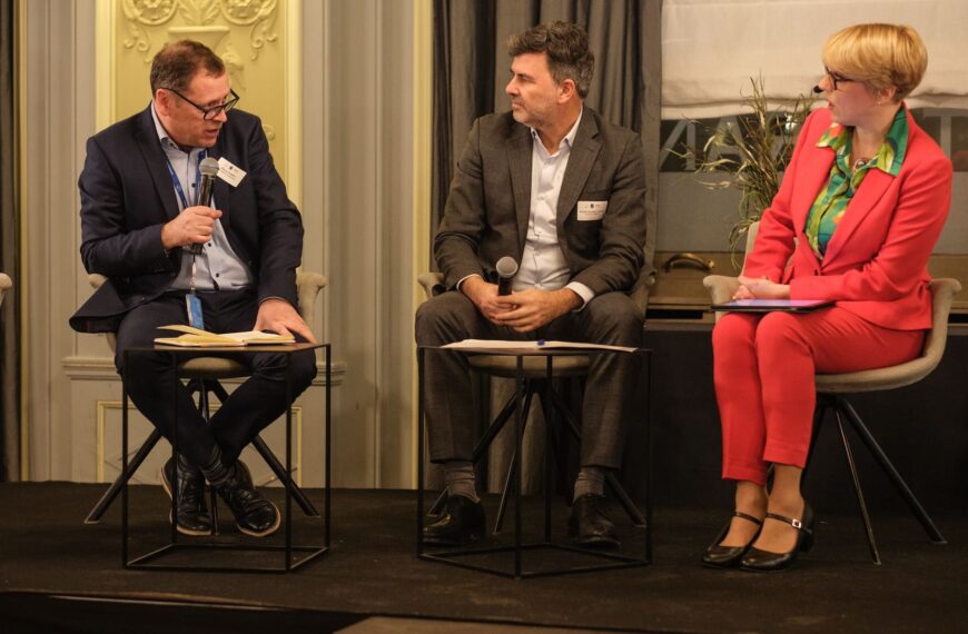 Datacenters: De Fundamentele Pijler van de Digitale en Energiestransitie in Europa