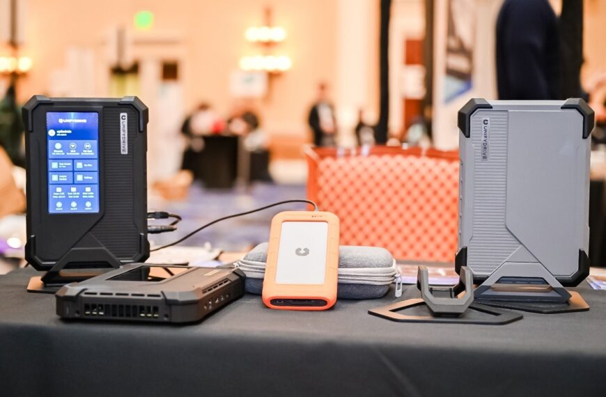 UnifyDrive revolutioneert gegevensopslag met AI op CES 2025.