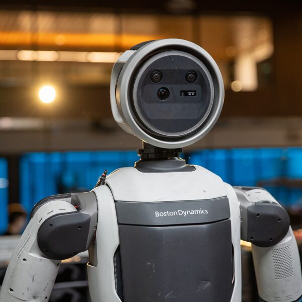 Boston Dynamics versterkt samenwerking met NVIDIA om kunstmatige intelligentie in humanoïde robots te stimuleren