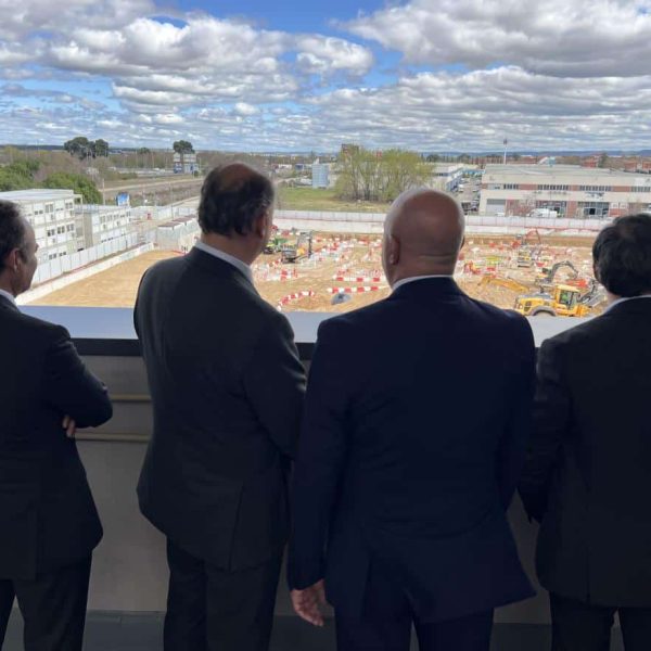 Iron Mountain opent megacampus voor datacenters in Madrid met een capaciteit van tot 79 MW IT