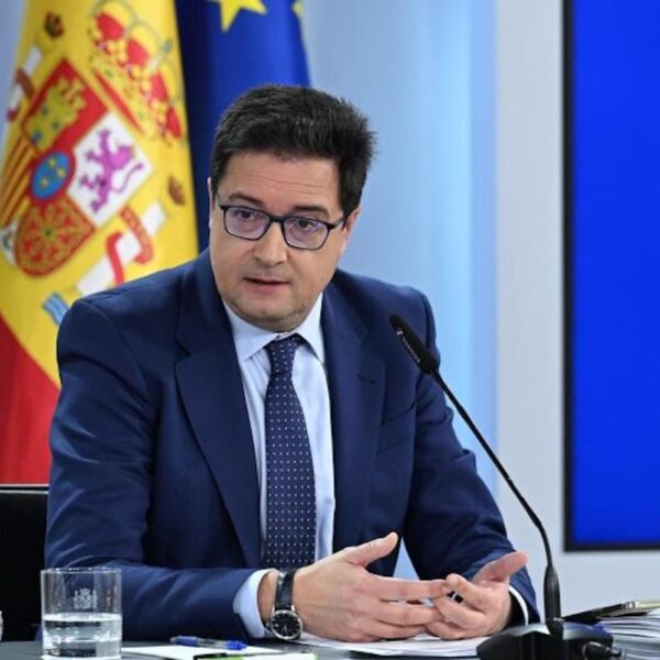 Spanje wordt het eerste land dat probeert AI te remmen met bureaucratie terwijl de wereld vooruitgaat