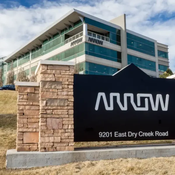 Arrow Electronics en SolarWinds bundelen krachten voor versterking van IT-beheer en observatie in Spanje