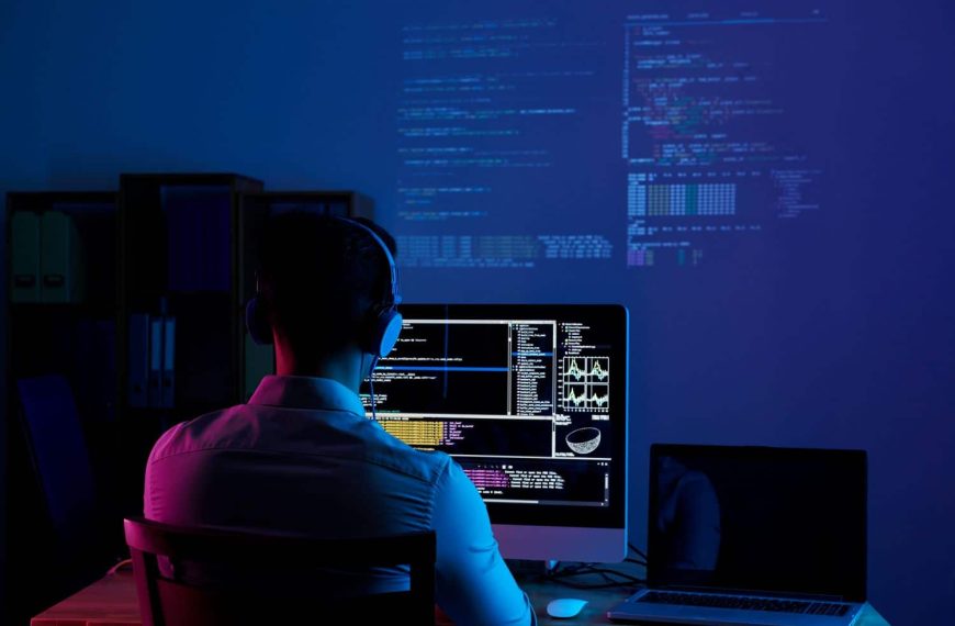 Pasen en Wacht: Wees Alert op Fraude bij Reserveringen en Openbare Wi-Fi tijdens de Paasvakantie