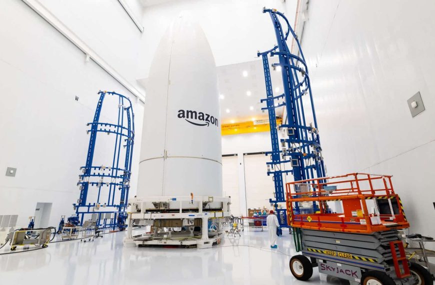 Amazon lanceert 27 satellieten van Project Kuiper tijdens eerste grootschalige uitrol