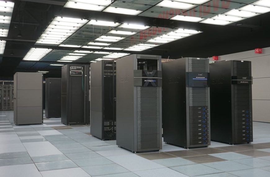 Nexus IT Overleeft de Apagón van 28 April Zonder Afhankelijkheid van Diesel: Dit Is Hoe Hun Hybride Back-up Infrastructuur Werkt