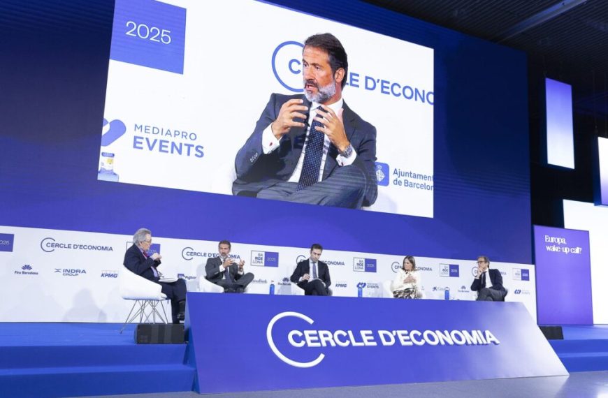 Spanje en Europa: De Uitdaging van een Innovatief Groeimodel Gebaseerd op Talent en Samenwerking