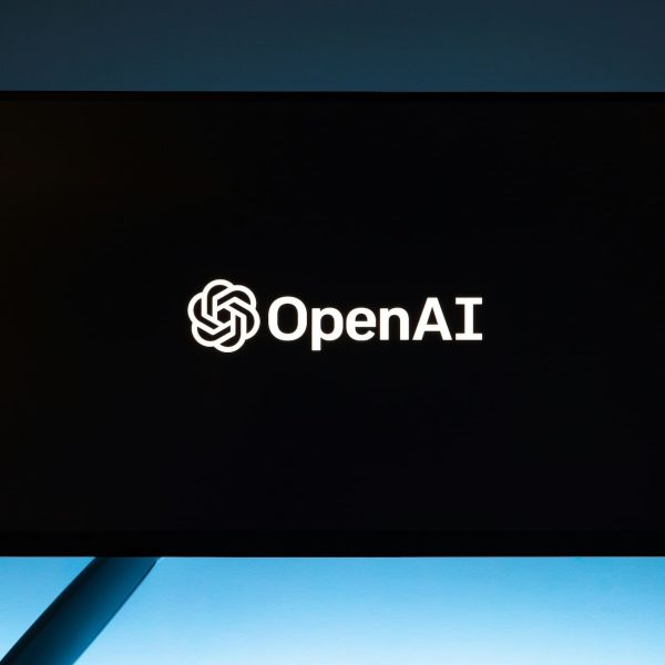 Directeur Datacenter-engineering van Apple sluit zich aan bij OpenAI om de meest geavanceerde AI-infrastructuur ter wereld te versterken