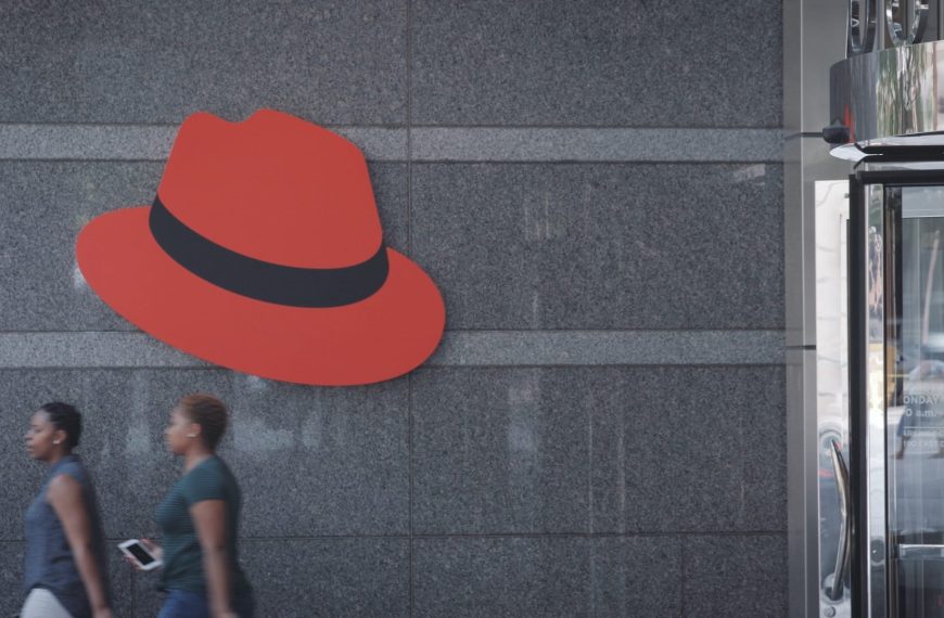 Red Hat lanceert de LLM-D-gemeenschap voor het versnellen van grootschalige gedistribueerde inferentie in generatieve AI