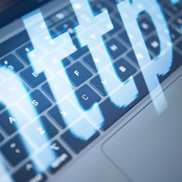 Gegevensbescherming tegen AI-gedreven aanvallen: De belangrijkste factor voor klanten in hun keuze voor een dienst