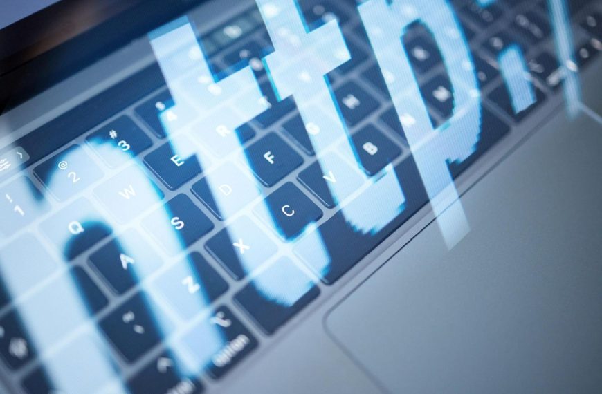 Gegevensbescherming tegen AI-gedreven aanvallen: De belangrijkste factor voor klanten in hun keuze voor een dienst