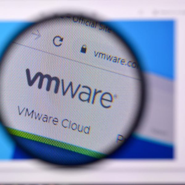 VMware Cloud Foundation 9.0 omarmt OpenAPI om automatisering en multicloud-ontwikkeling te versnellen
