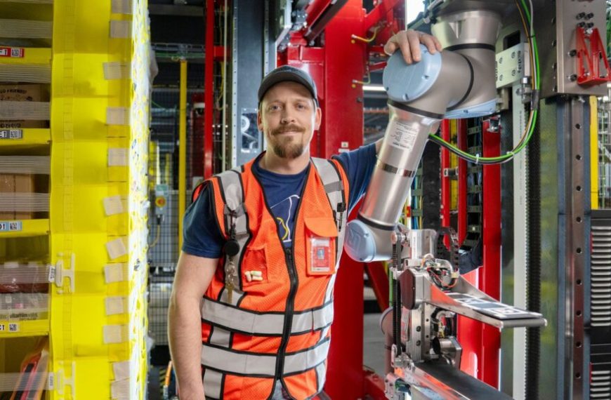 Amazons Vulcan: De Eerste Robot met Tastzin voor Logistieke Centra