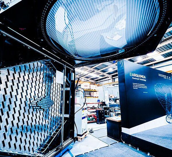 ARQUIMEA Verbetert Communicatietechnologieën met 10-voudige Vermogens tegen de Kwantumdreiging