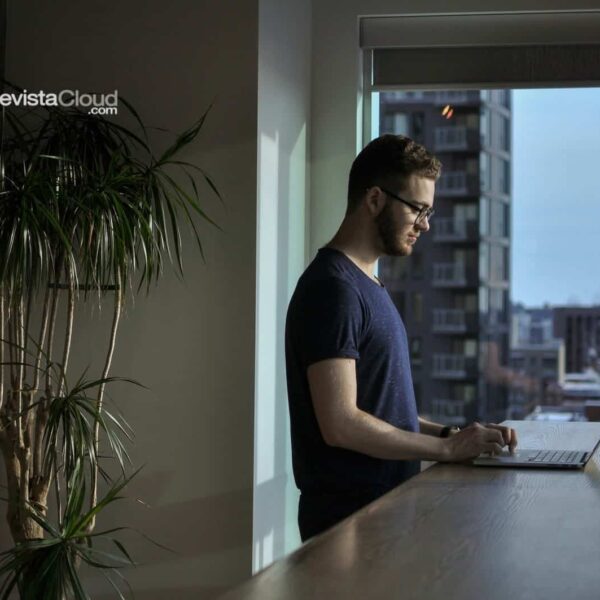 Steeds Meer Werknemers Verkiezen Ontslag Boven Terugkeer naar Kantoor: Groeiende Weerstand tegen Volledige Terugkeer op de Werkvloer