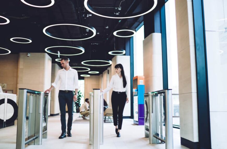 Hybride Toegangsbewaking: Genetec’s Strijd voor Modernisering van Bedrijfseveiligheid