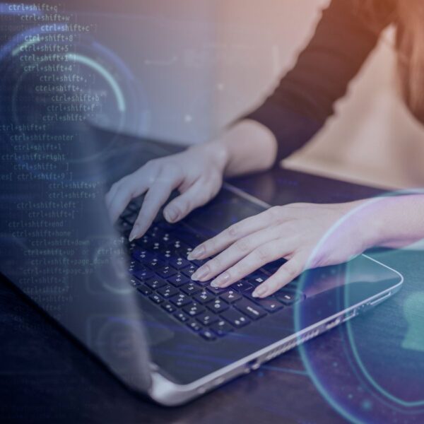 De Tweede Gezicht van Kunstmatige Intelligentie: Impact op Bedrijfscybersecurity