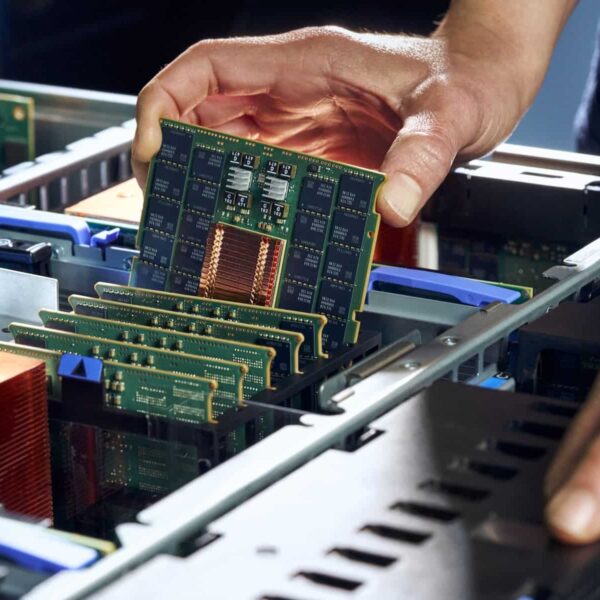 IBM Power11: Hernieuwt de Bedrijfsinfrastructuur met Extreme Veerkracht, Geïntegreerde AI en Geen Downtime