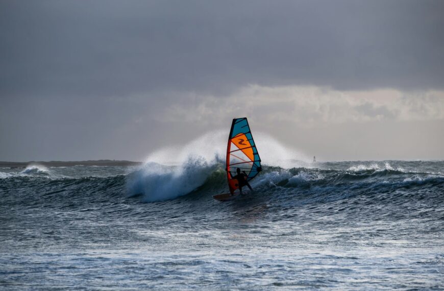 De oorlog om talent in kunstmatige intelligentie escaleert: Cognition verwerft Windsurf na miljoenencontract van CEO bij Google