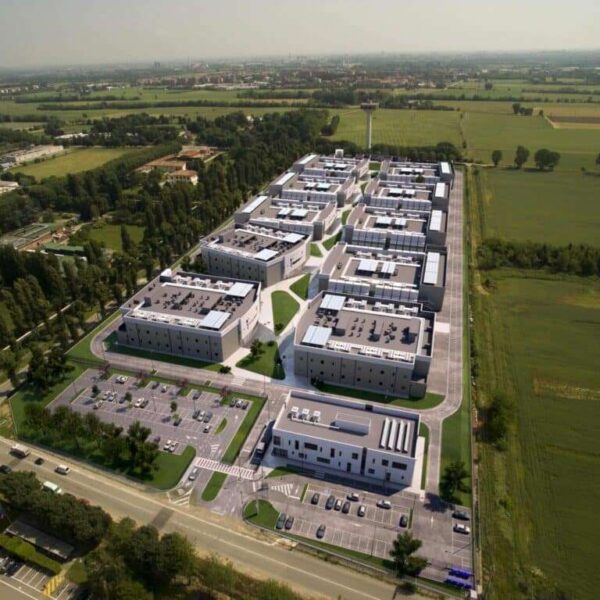 Data4 Lanceert Eerste Megacampus in Hanau (Hessen): 180 MW voor IA, Cloud en Digitale Soevereiniteit met 100% Gedecarboniseerde Energie