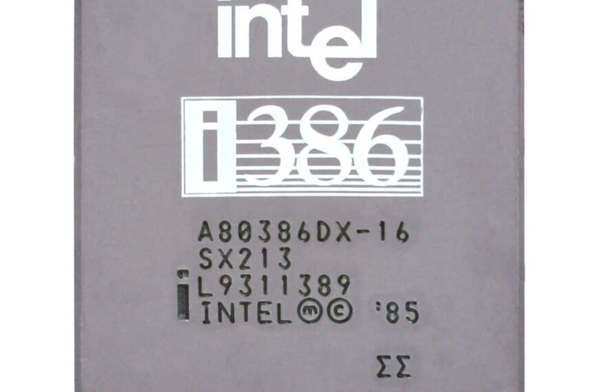 Het Verleden Scannen: Een Computertomografie Onthult de Ingenieursgeheimen van de Legendarische Intel 386
