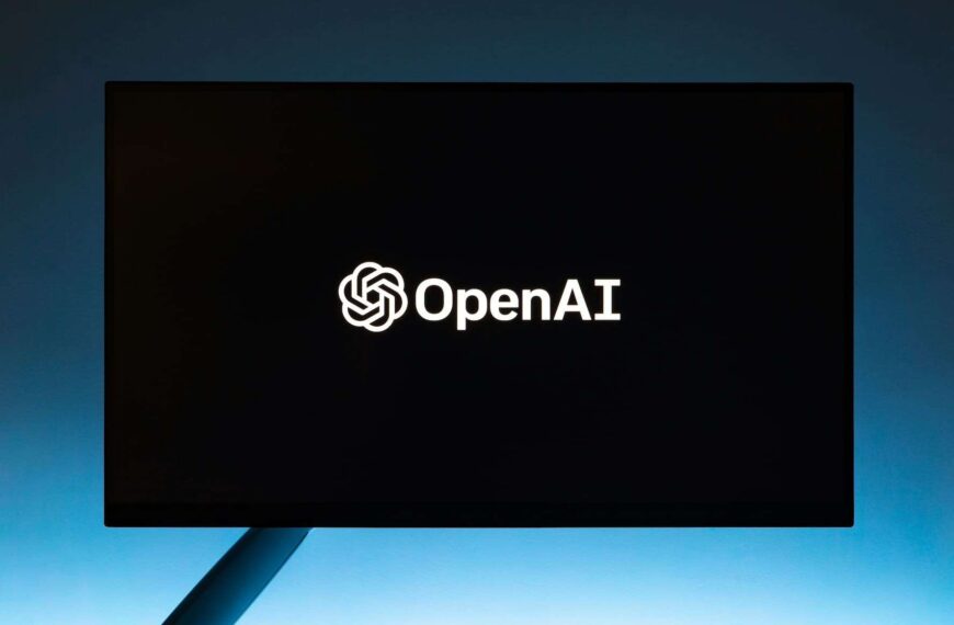 “OpenAI en Historic Accord van 300 Miljard Dollar met Oracle om AI en Cloud-infrastructuur te Stimuleren”