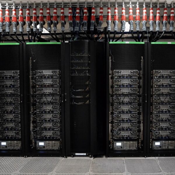 Vultr voegt AMD Instinct MI355X GPU’s toe aan zijn cloud- en bare metal-aanbod