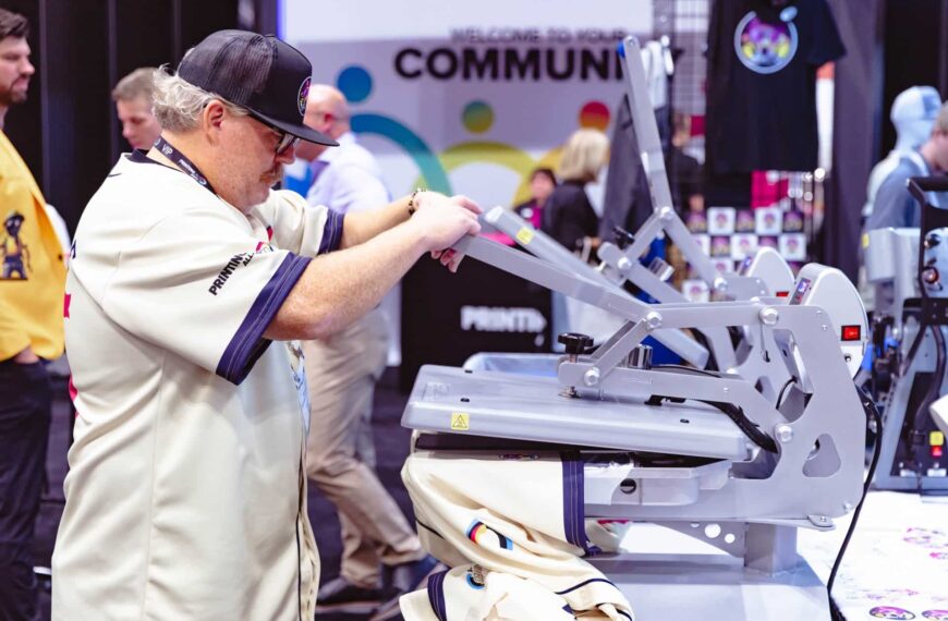 Xerox introduceert het Proficio-tijdperk: nieuwe PX300 en PX500 digitale persen voor het mid-volume kleursegment