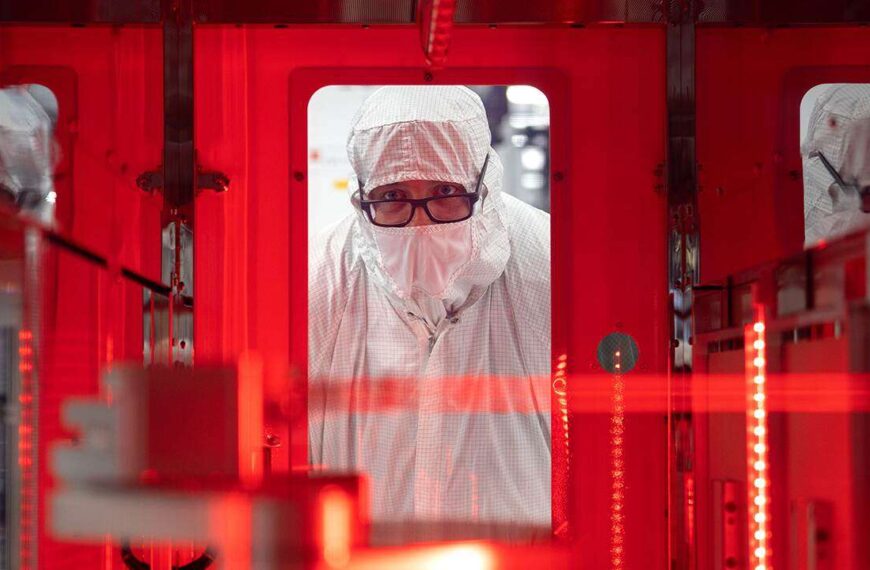 “Nederland intervenieert bij Nexperia om ‘kritieke’ chips in Europa te waarborgen: beslissing verhoogt spanningen met China”