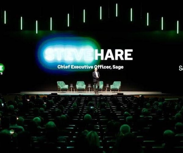 Sage Verzamelt in Barcelona EMEA Partners om Innovatie en AI te Versnellen