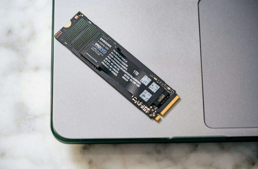 HDD, SSD SATA en NVMe: waarom het type schijf de werkelijke prestaties van een systeem bepaalt