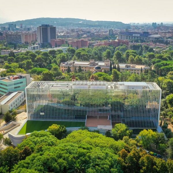 EuroHPC ondertekent uitbreiding van MareNostrum 5 om Europese AI te versnellen