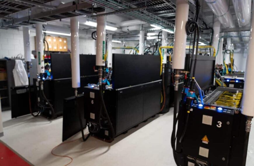 Nokia en Hypertec verbinden de supercomputer Nibi in Canada: een sprong in netwerk, koeling en capaciteit voor onderzoek in gezondheid, klimaat en Kunstmatige Intelligentie