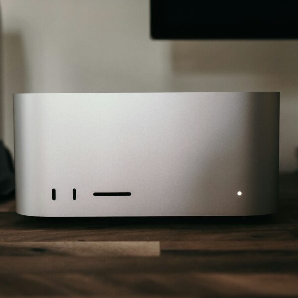 RDMA komt naar het bureaublad: Apple activeert het in macOS 26.2… en de eerste tests waarschuwen dat het nog “groen” is