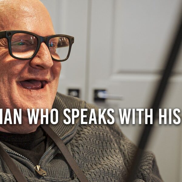 Neuralink laat een ALS-patiënt weer spreken, maar nog in proeffase