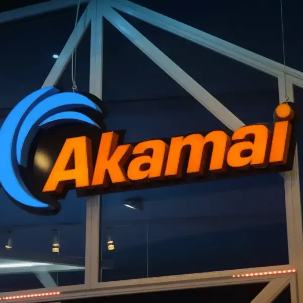 Akamai lanceert AI Grid Intelligent Orchestration voor gedistribueerde inferentie op 4.400 randlocaties
