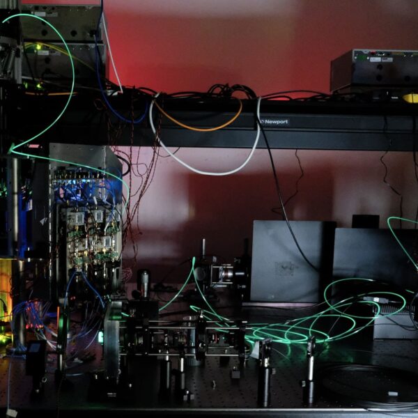 Microsoft wil de bekabeling van datacenters opnieuw uitvinden met MicroLED