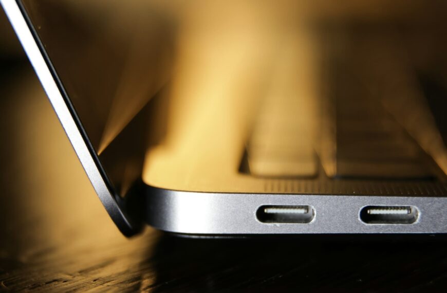 Europa verplicht nieuwe laptops om via USB-C op te laden: wat verandert er vanaf vandaag