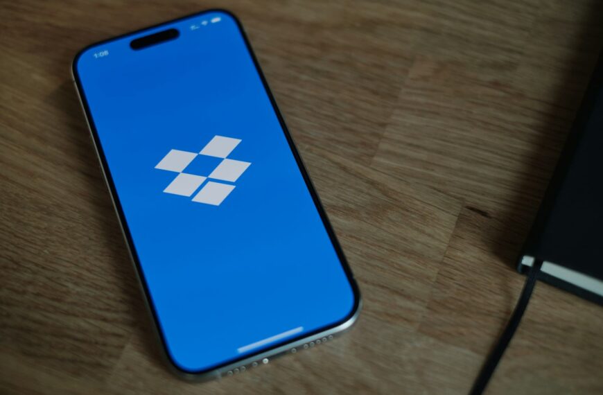 Dropbox opent een nieuw hoofdstuk: Drew Houston stopt als CEO na 19 jaar