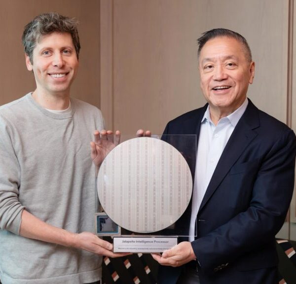 OpenAI gaat de Sillicon Vallei-oorlog in met Jalapeño, hun eerste chip voor AI-inferentie
