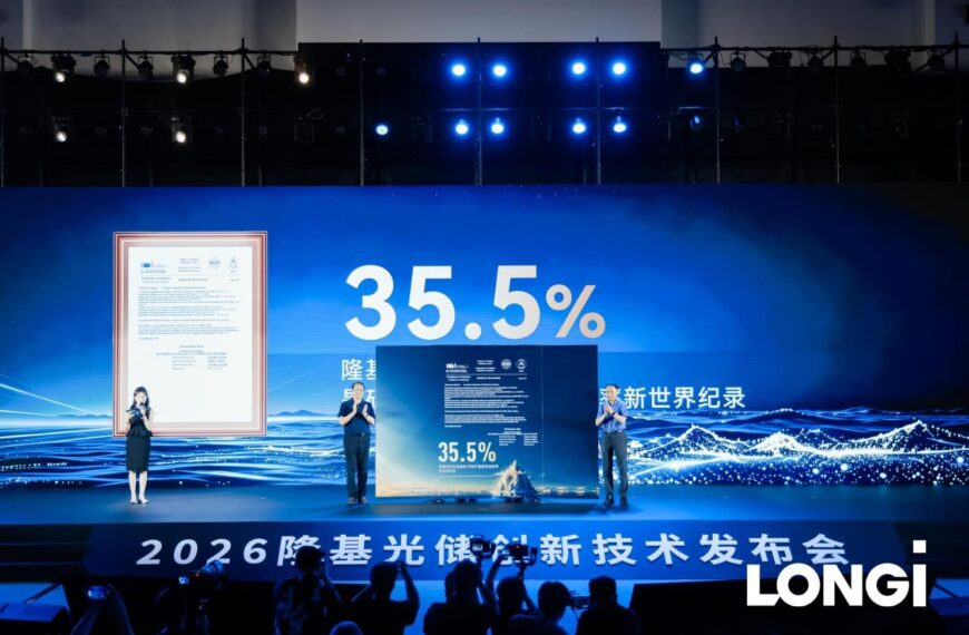 LONGi verhoogt de efficiëntie van een tandemzonnecel tot 35,5%